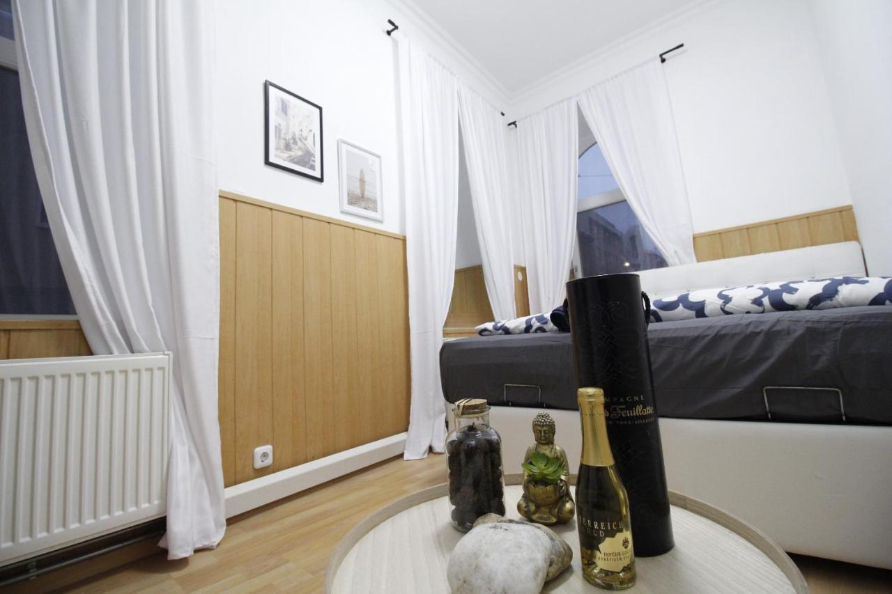 Premier Double Room Th A Виена Екстериор снимка
