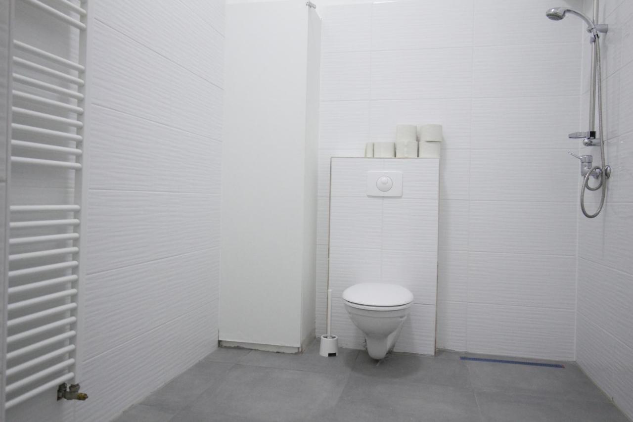 Premier Double Room Th A Виена Екстериор снимка