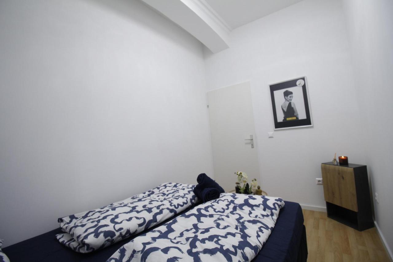 Premier Double Room Th A Виена Екстериор снимка