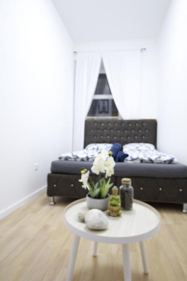 Premier Double Room Th A Виена Екстериор снимка